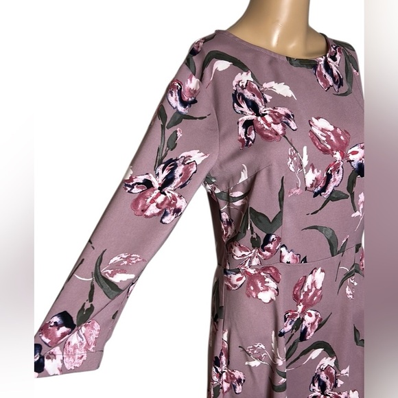 Floral dress,lilac ,garden ,artzy,boho,dainty,travel,office,event,sz med , NWT - Picture 5 of 8